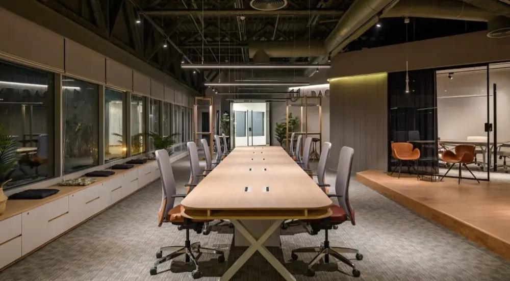 簡約輕工業(yè)風(fēng)辦公室設(shè)計(jì)